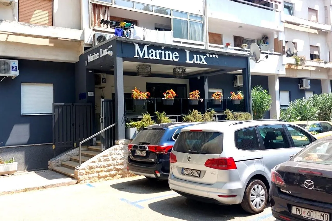 Marine Lux Apartments location