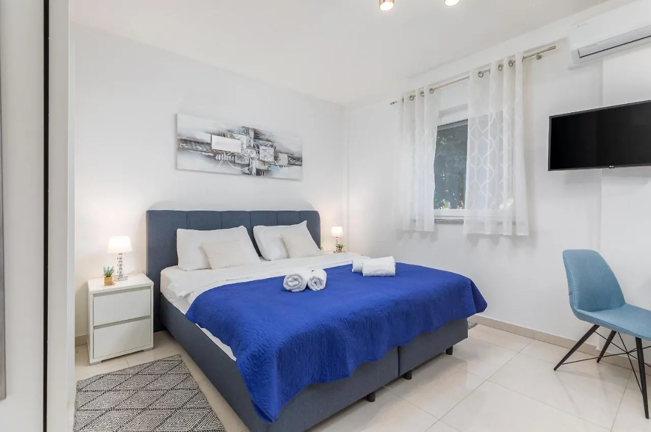Marine Lux Apartments Pula