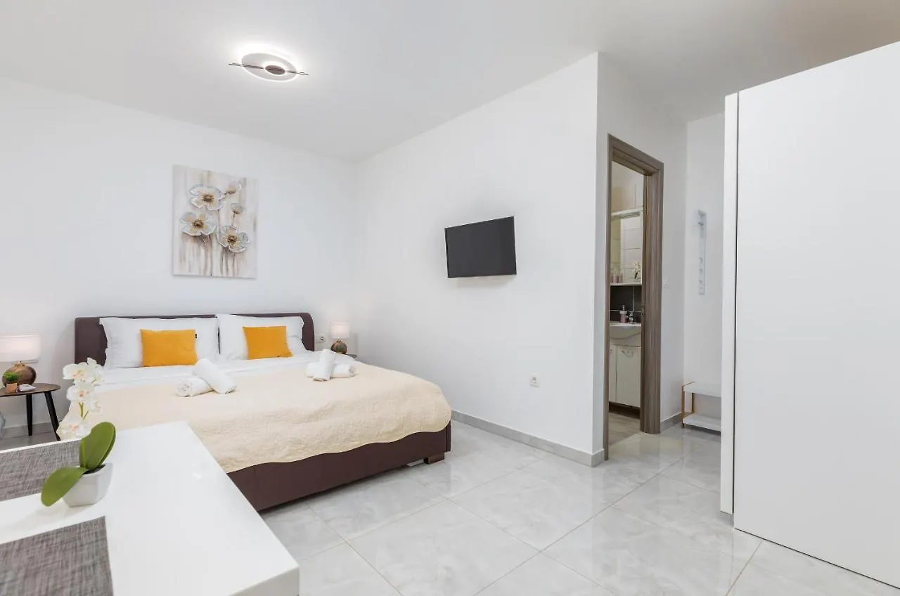 Marine Lux Apartments Pula
