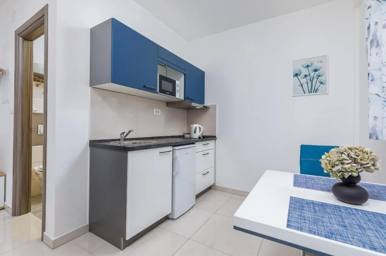 Marine Lux Apartments Pula