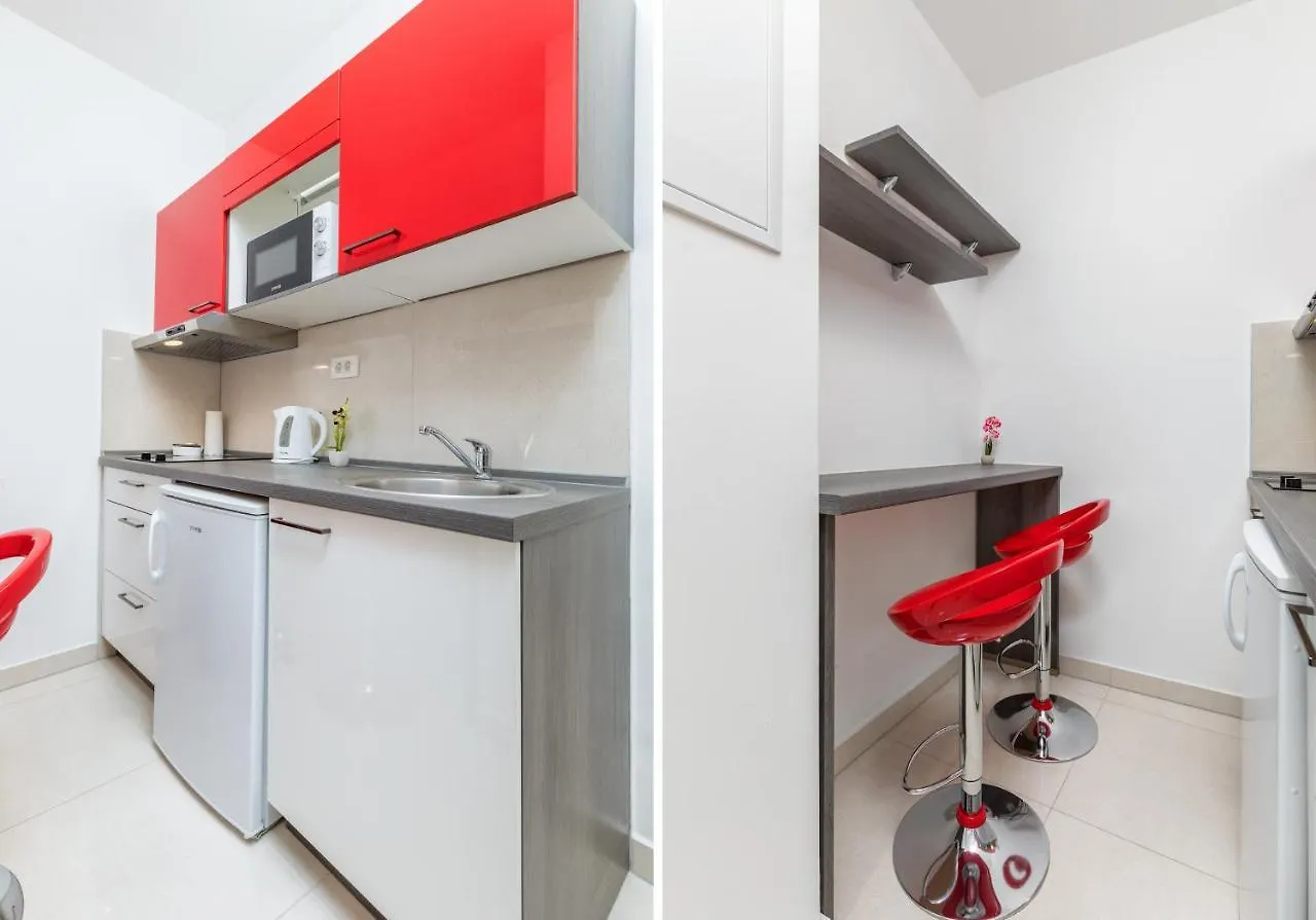 Marine Lux Apartments Pula Croatia