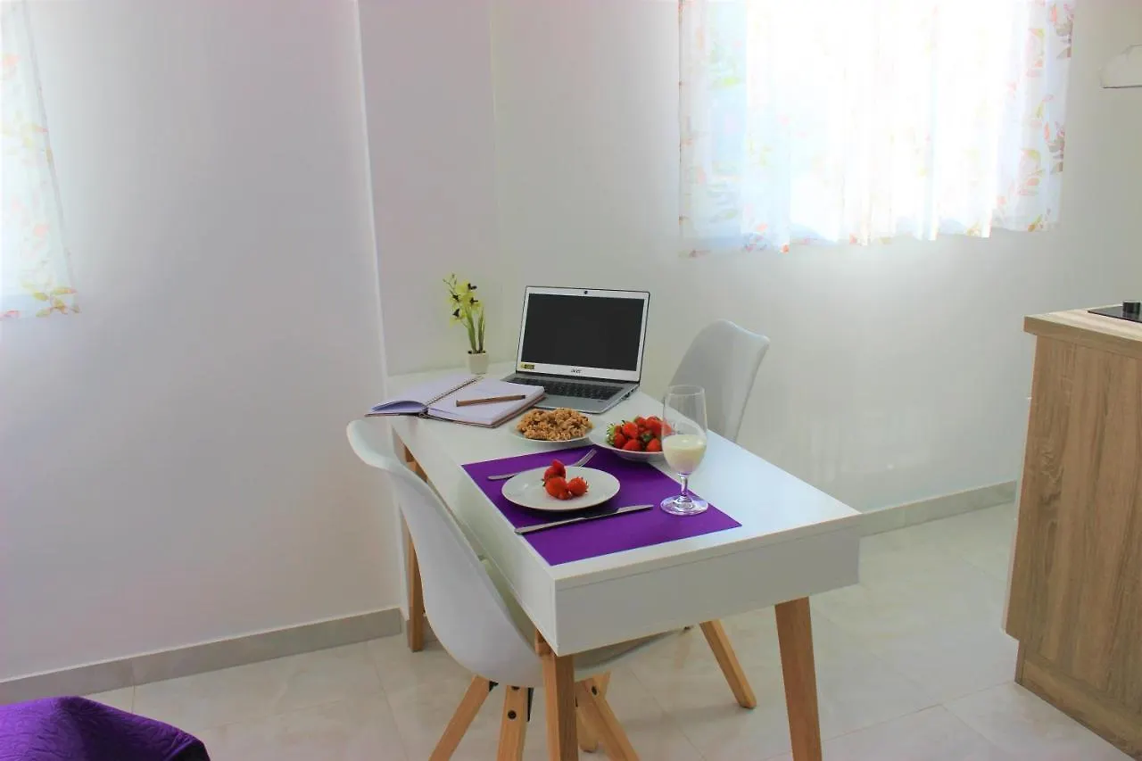 Marine Lux Apartments Pula