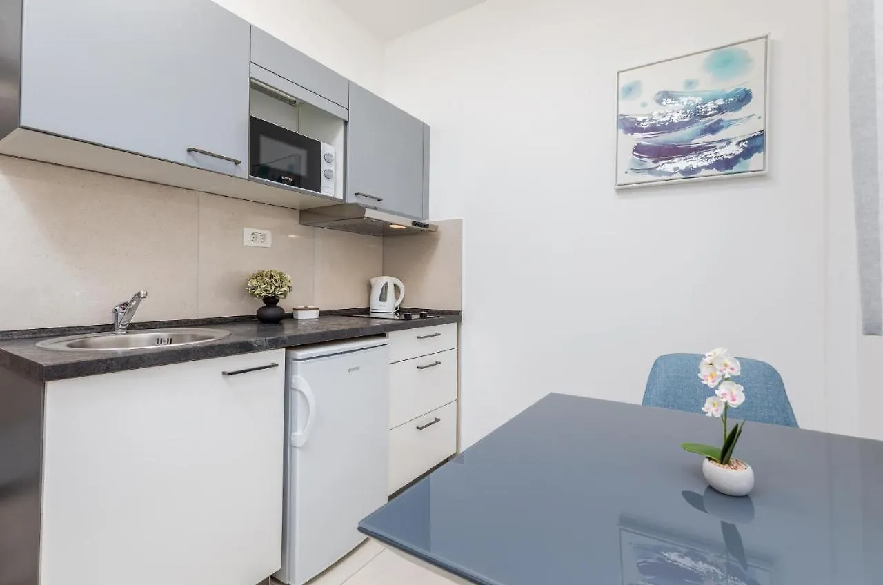Marine Lux Apartments Pula