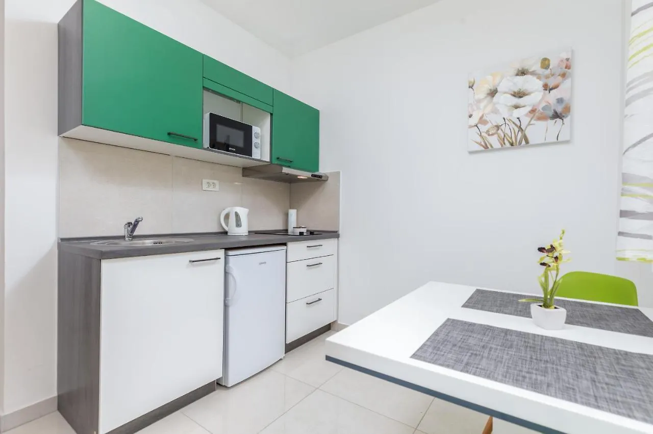 Marine Lux Apartments Pula Croatia